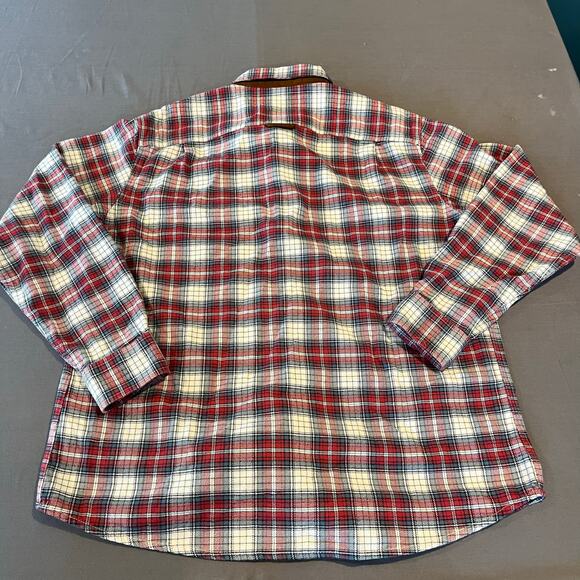 ORVIS Men's Perfect Classic Fit Flannel Plaid Shirt - Size L - Red White Gray - Picture 9 of 9